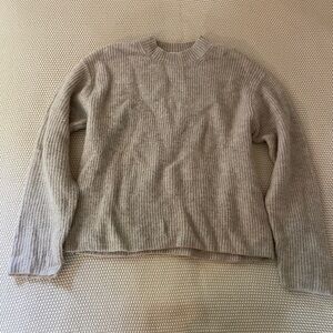 H&M Cream Crew Neck Sweater Soft Knit Ribbed